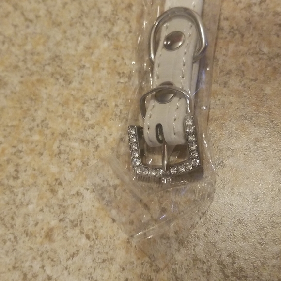 Sold - Picture 3 of 4